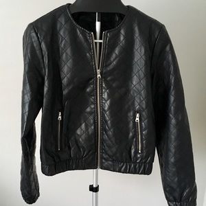 APT. 9 black faux leather bomber jacket - size M